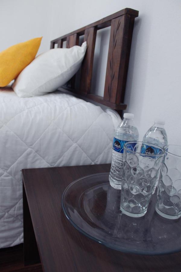 Rooms In Cancun Airport Экстерьер фото