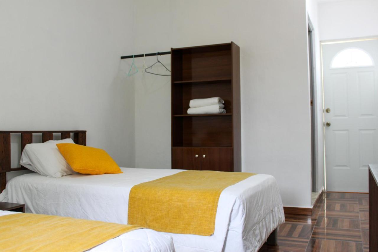 Rooms In Cancun Airport Экстерьер фото
