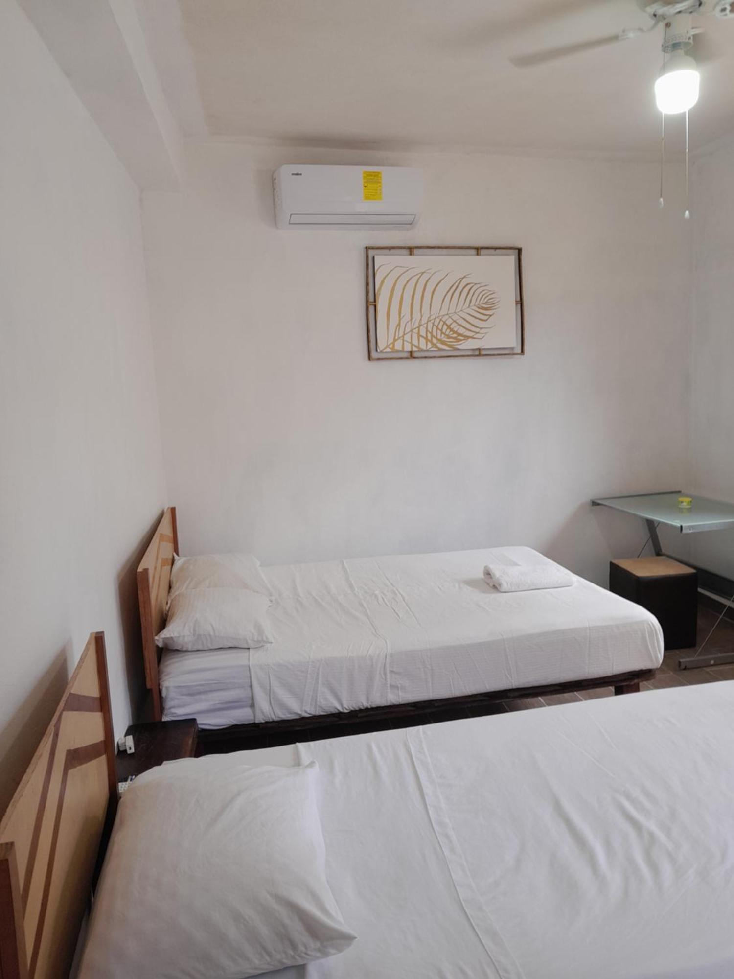 Rooms In Cancun Airport Экстерьер фото